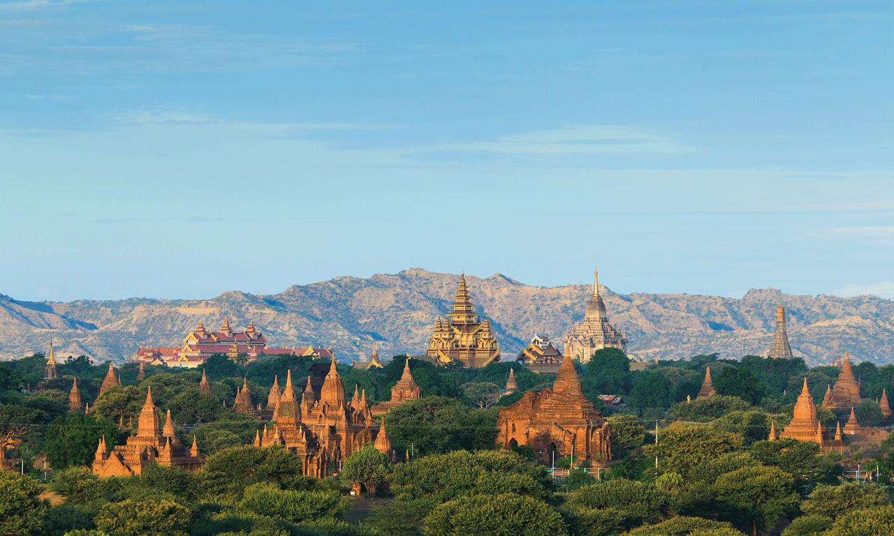 Two thousand temples at Bagan